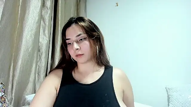 Snapshot of SuzyGamingFairy chatting on 02-09-26, 01:31 SuzyGamingFairy online show from 02-09-26, 01:31