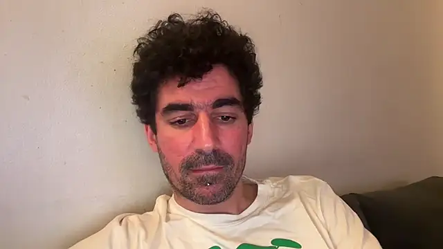 Snapshot of paquete1984 chatting on 08-02-26, 01:59 paquete1984 online show from 08-02-26, 01:59