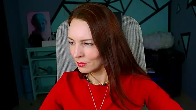 Snapshot of VandaRossi chatting on 01-12-25, 11:50 VandaRossi online show from 01-12-25, 11:50