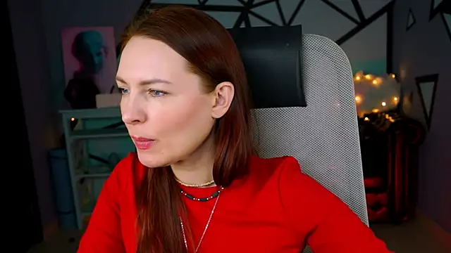 Snapshot of VandaRossi chatting on 01-12-25, 02:52 VandaRossi online show from 01-12-25, 02:52