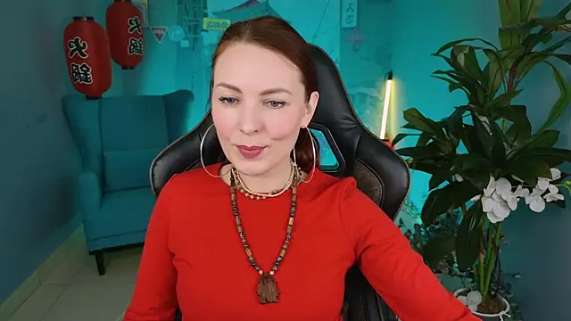 Snapshot of VandaRossi chatting on 01-14-25, 08:09 VandaRossi online show from 01-14-25, 08:09