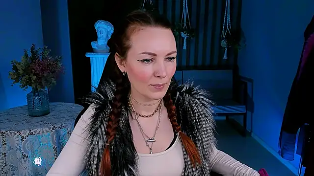 Snapshot of VandaRossi chatting on 01-16-25, 12:31 VandaRossi online show from 01-16-25, 12:31