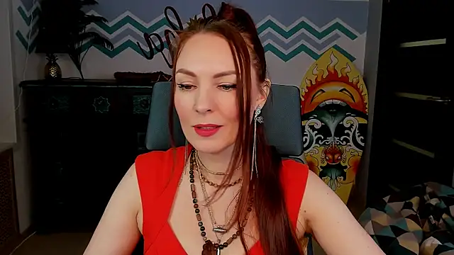 Snapshot of VandaRossi chatting on 02-06-25, 12:16 VandaRossi online show from 02-06-25, 12:16