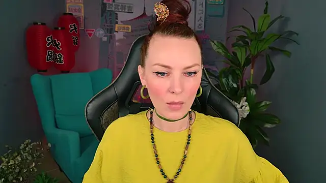 Snapshot of VandaRossi chatting on 09-24-25, 09:12 VandaRossi online show from 09-24-25, 09:12