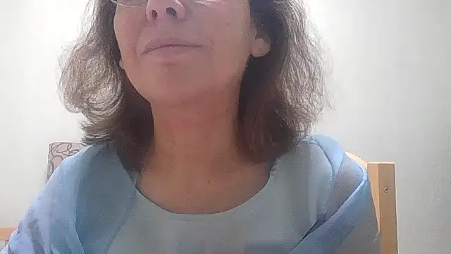 HollyJewel online show from 11-06-25, 05:14