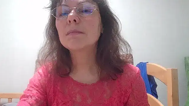 HollyJewel online show from 04-29-26, 05:52