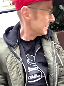 Fuc71 online show from 09-22-25, 04:42