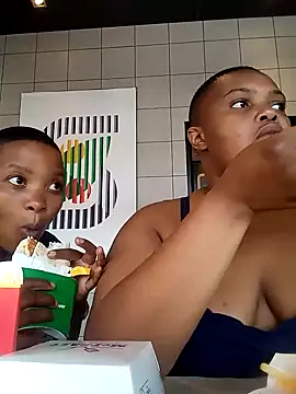 Snapshot of Xxxsluts chatting on 01-03-25, 02:19 Xxxsluts online show from 01-03-25, 02:19