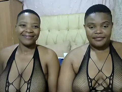 Snapshot of Xxxsluts chatting on 01-22-25, 02:15 Xxxsluts online show from 01-22-25, 02:15