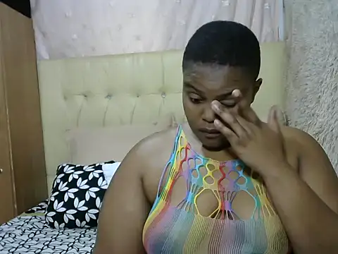 Snapshot of Xxxsluts chatting on 02-17-25, 02:26 Xxxsluts online show from 02-17-25, 02:26