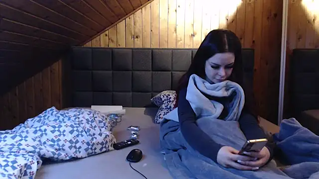 Snapshot of BoeseMoni1998 chatting on 02-14-25, 04:31 BoeseMoni1998 online show from 02-14-25, 04:31