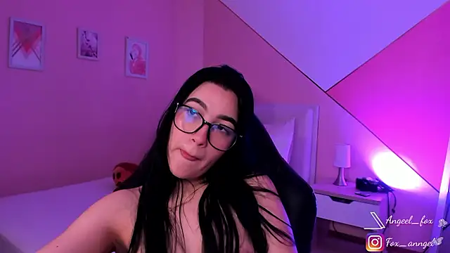 angeel fox online show from 03-21-26, 09:40