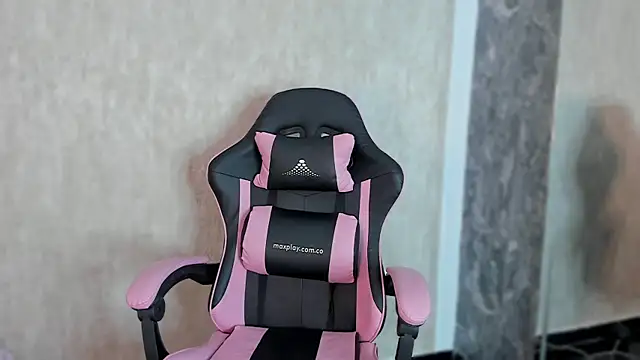 Cleopatra Fit online show from 02-22-25, 11:02