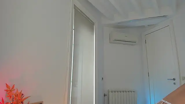 GoodGirll2133 online show from 09-30-25, 09:25