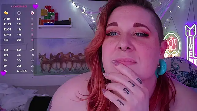 Snapshot of opalreigning chatting on 01-10-25, 01:09 opalreigning online show from 01-10-25, 01:09