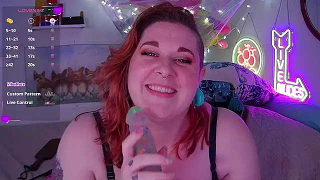 Snapshot of opalreigning chatting on 01-15-25, 12:36 opalreigning online show from 01-15-25, 12:36