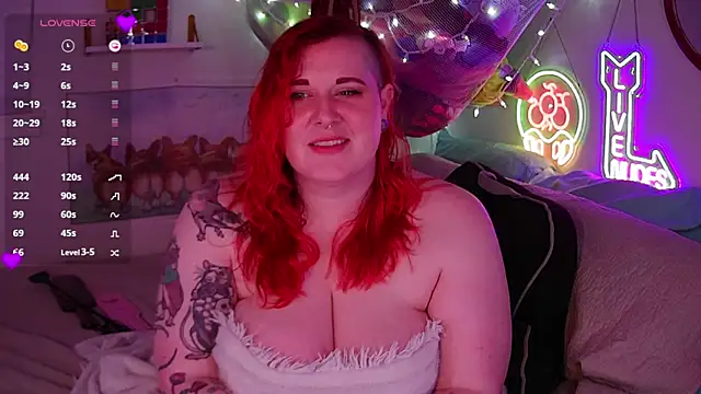 Snapshot of opalreigning chatting on 09-10-25, 07:08 opalreigning online show from 09-10-25, 07:08