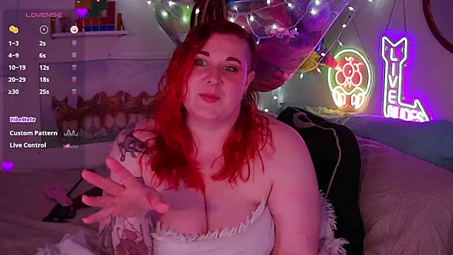 Snapshot of opalreigning chatting on 09-12-25, 08:03 opalreigning online show from 09-12-25, 08:03