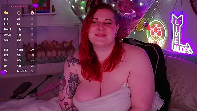 Snapshot of opalreigning chatting on 11-20-25, 12:27 opalreigning online show from 11-20-25, 12:27