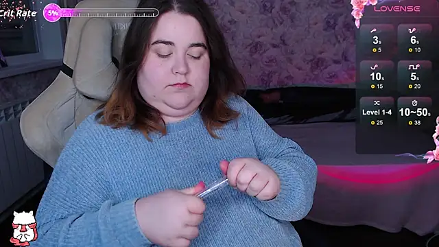 Estelle Hicks online show from 10-04-25, 06:17