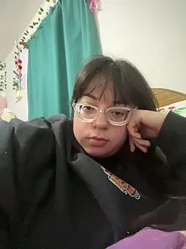 indiegirl666 online show from 02-01-26, 04:33