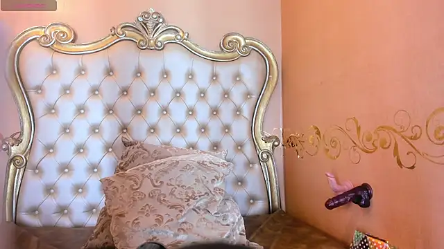 Celeste Baker  online show from 01-23-25, 12:30