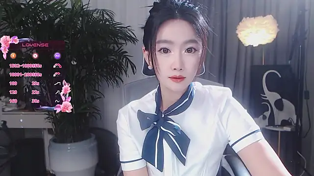 Snapshot of FeiFei-babe chatting on 01-17-26, 11:04 FeiFei-babe online show from 01-17-26, 11:04
