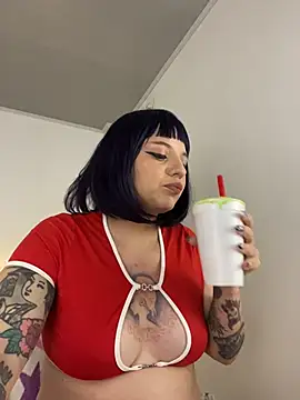 Snapshot of sophia_goth chatting on 12-23-25, 05:27 sophia goth online show from 12-23-25, 05:27