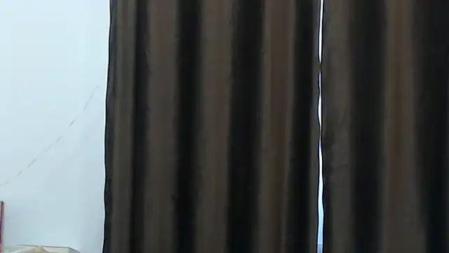 Snapshot of BriannaBk chatting on 01-15-25, 09:24 BriannaBk online show from 01-15-25, 09:24