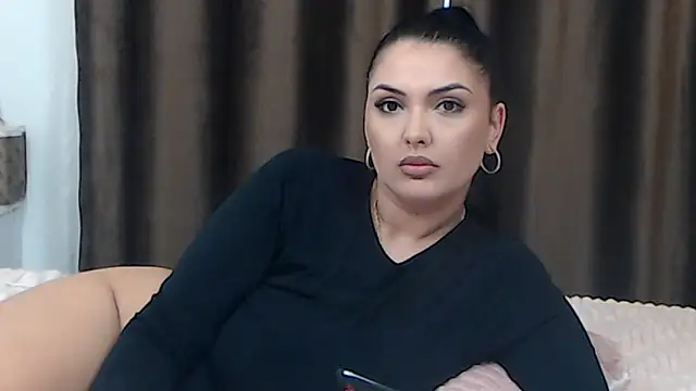 Snapshot of BriannaBk chatting on 03-06-25, 04:49 BriannaBk online show from 03-06-25, 04:49