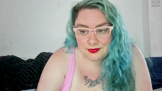 Bustycurves online show from 06-24-26, 10:36