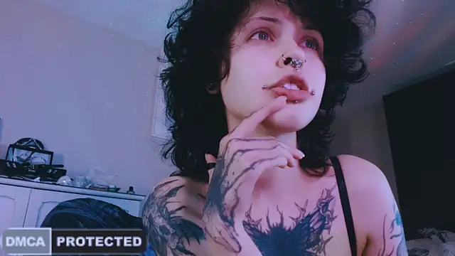 Snapshot of NaughtyLittleFox chatting on 05-30-26, 03:47 NaughtyLittleFox online show from 05-30-26, 03:47