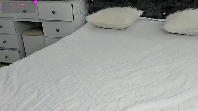 anastasia danger online show from 12-18-24, 04:17