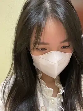 minmin2kk5 online show from 02-08-25, 03:21