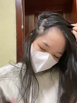 minmin2kk5 online show from 03-01-25, 02:44