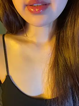 minmin2kk5 online show from 04-12-26, 02:05