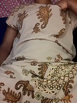 Snapshot of Freya_004 chatting on 01-17-26, 07:57 Freya 004 online show from 01-17-26, 07:57