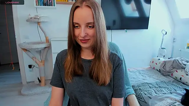 violet blue eyes online show from 06-23-26, 11:41