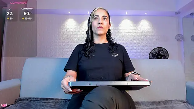 violet scott online show from 01-27-25, 10:49