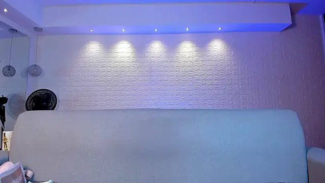 violet scott online show from 02-11-25, 10:59