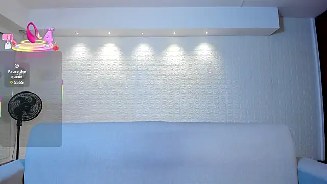 violet scott online show from 02-28-25, 10:41