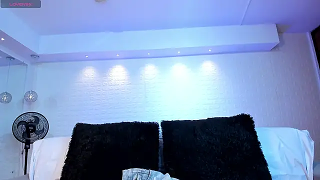 violet scott online show from 09-23-25, 10:51