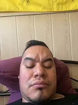 Ruffogomez1945 online show from 03-11-26, 08:20