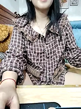 Snapshot of cream1299 chatting on 03-01-25, 12:17 cream1299 online show from 03-01-25, 12:17