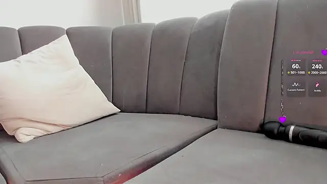 Snapshot of srtaliz chatting on 01-16-25, 10:12 srtaliz online show from 01-16-25, 10:12