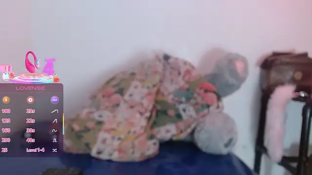 Snapshot of camilavagina24 chatting on 01-16-26, 04:11 camilavagina24 online show from 01-16-26, 04:11