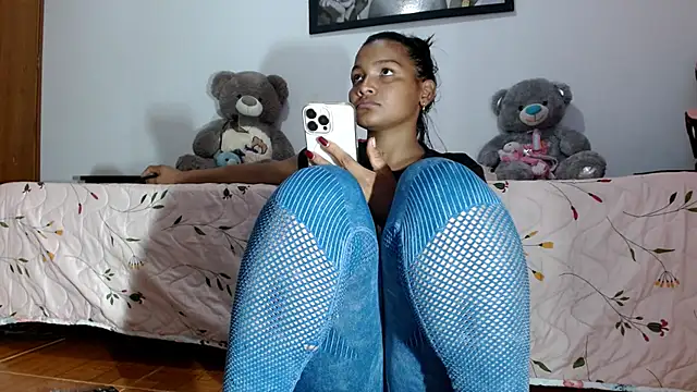 Snapshot of camilavagina24 chatting on 03-10-26, 12:43 camilavagina24 online show from 03-10-26, 12:43