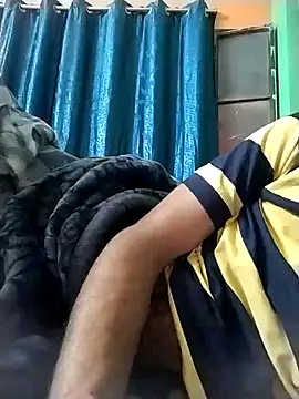 Snapshot of ALWAYSHORNYDADDY chatting on 01-10-25, 07:54 ALWAYSHORNYDADDY online show from 01-10-25, 07:54