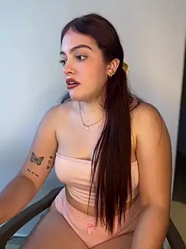 Snapshot of Chloee_Evans1 chatting on 01-17-25, 10:23 Chloee Evans1 online show from 01-17-25, 10:23
