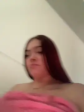 Snapshot of Chloee_Evans1 chatting on 03-09-25, 09:14 Chloee Evans1 online show from 03-09-25, 09:14
